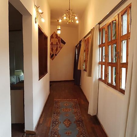 Bushman Cafe Hotel Αμπιτζάν Εξωτερικό φωτογραφία
